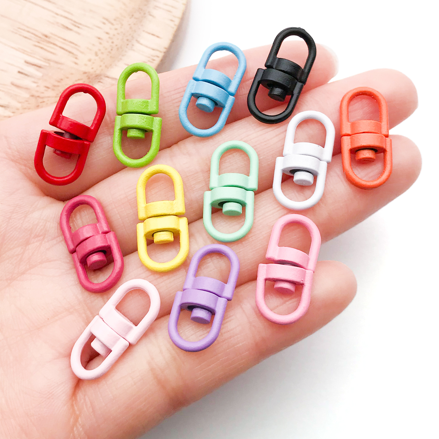 20pcs Metal Rotate Buckle Key  - огляд і ціна Jewelry Making Basics