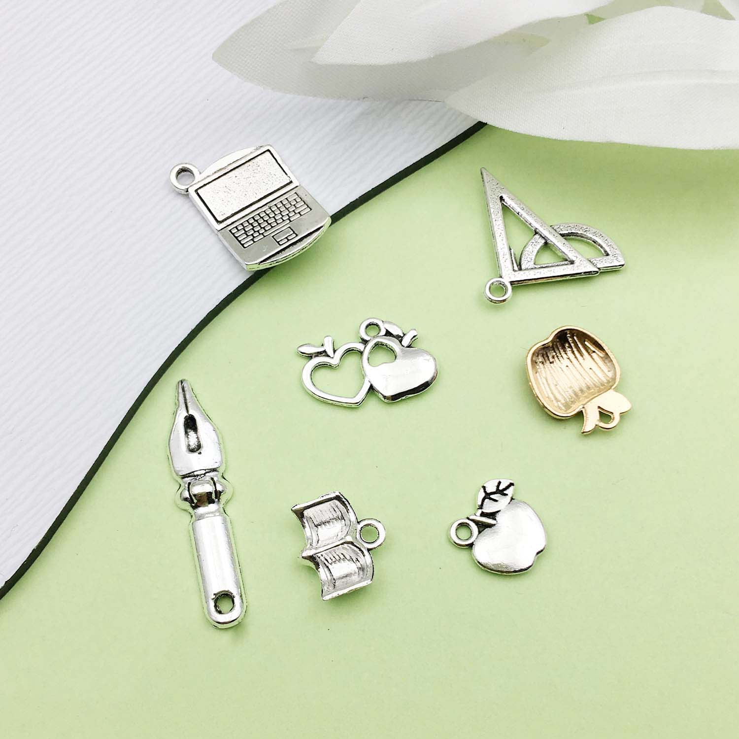 20/22pcs Alloy Metal Book Pen  - огляд і ціна Jewelry Making Guide Book