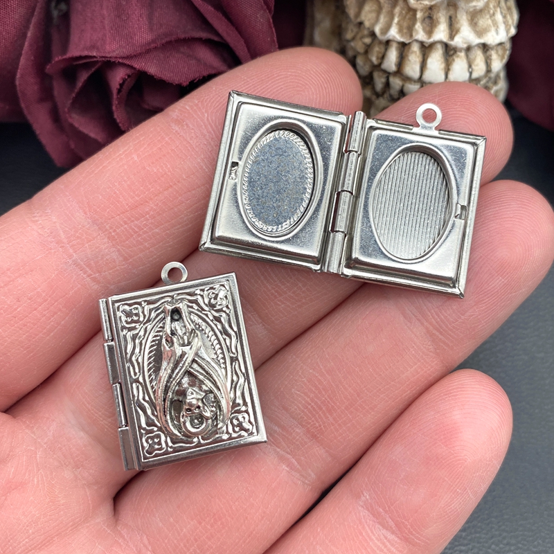 2psc Dainty Bat Book Locket Ch - огляд і ціна Jewelry Making Guide Book